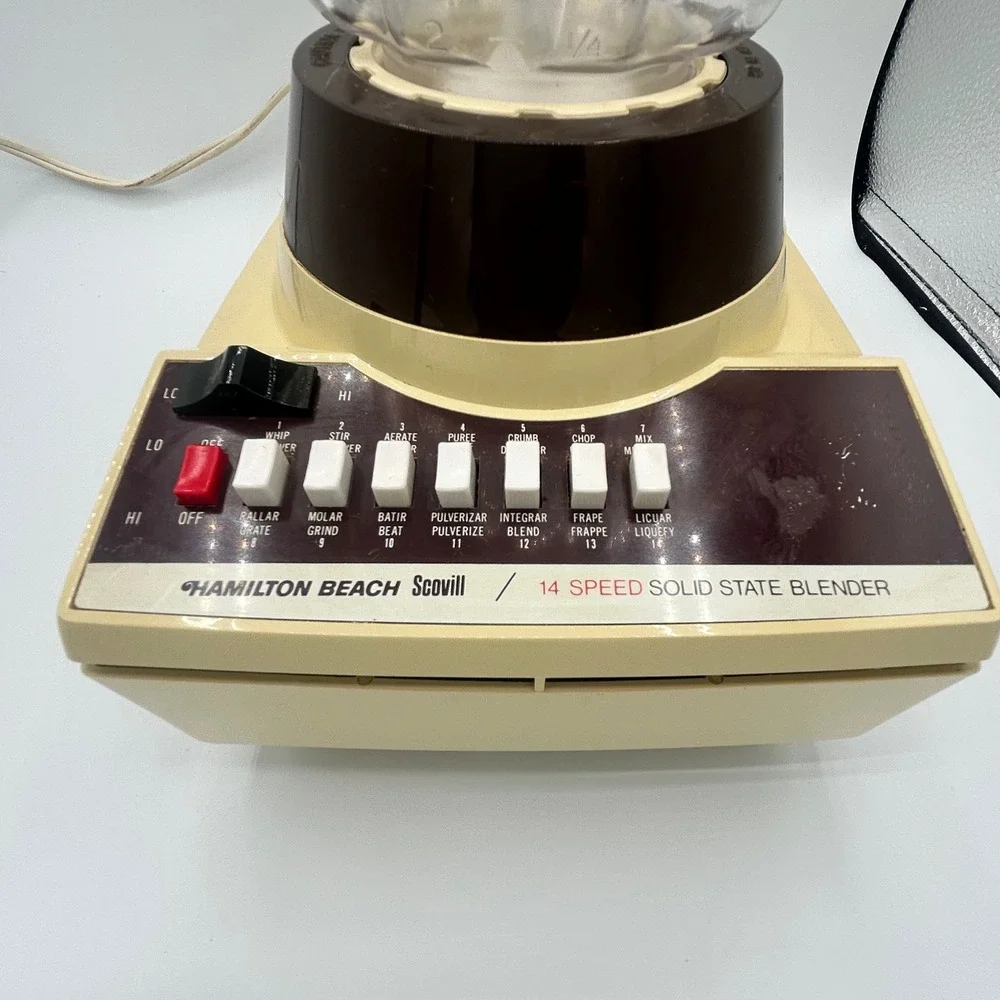 Vintage Hamilton Beach Scovill 14 Speed Solid State Blender 672 Tested Works USA